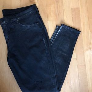 Cookie Johnson black w/ metallic legging jeans.